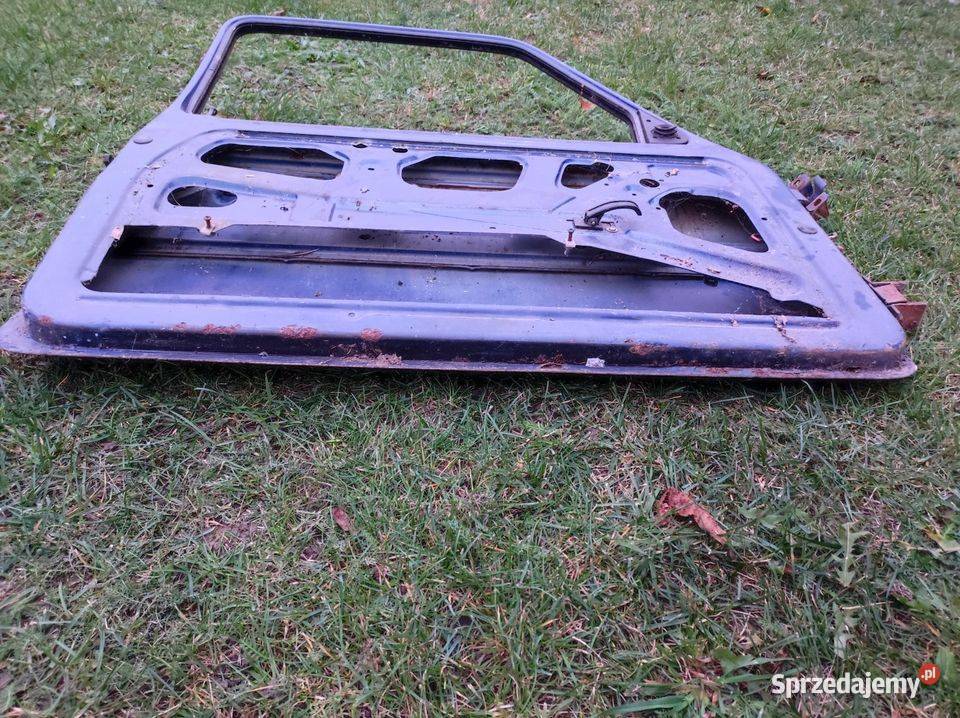 Sprzedam drzwi szyby boczki Fiat 126p el