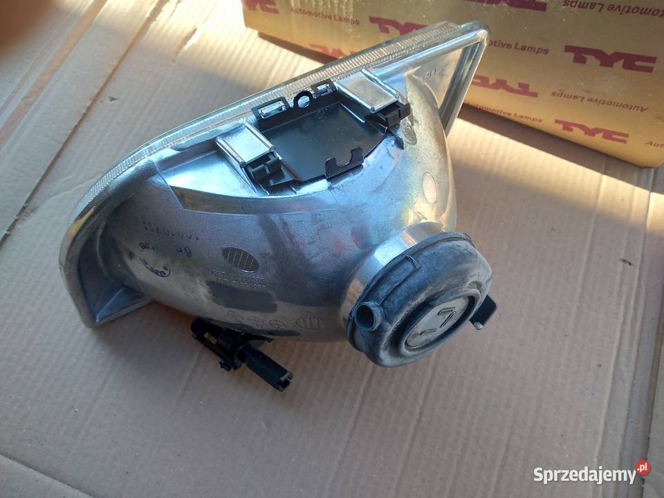 Fiesta mk3 lampa prawa przód nowa