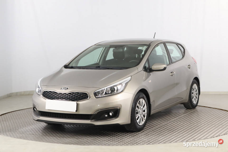 Kia Ceed 14 CVVT światła przeciwmgielne Zabrze sprzedam