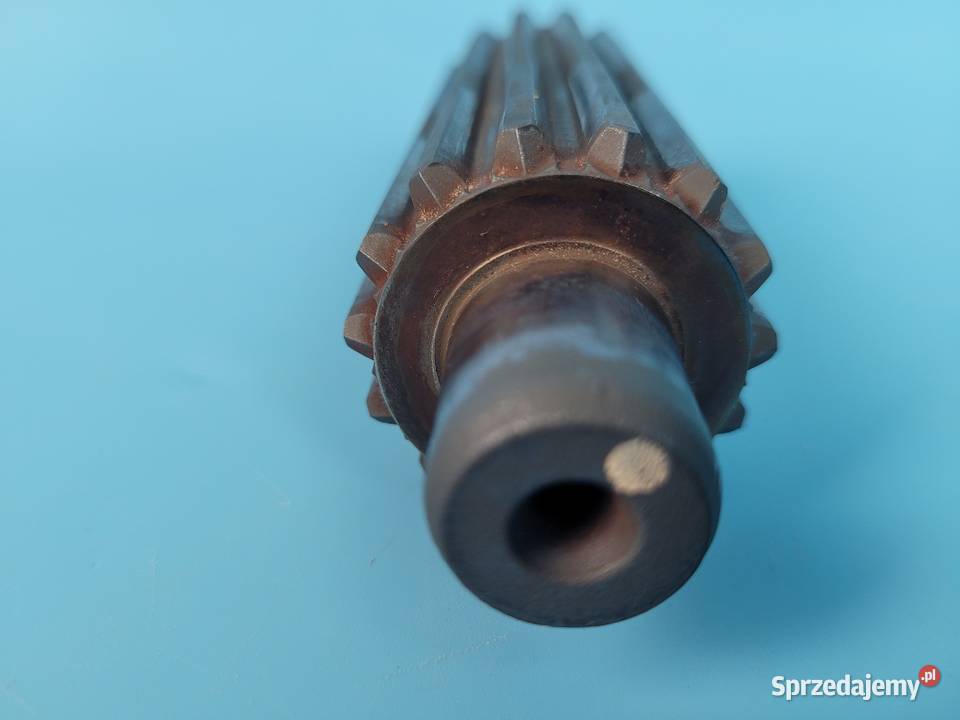 CASE IH PUMA 145 12r WAŁEK PRZEGUBOWY 120mm Skrzynia biegów