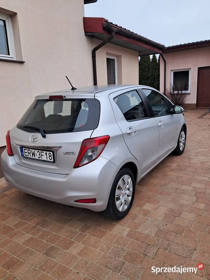 Sprzedam Toyota Yaris III 133 benzyna Salon Rawa Mazowiecka