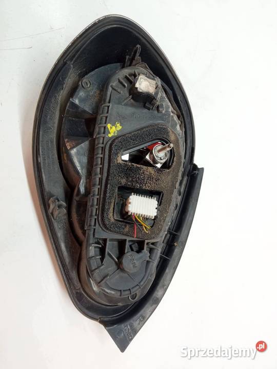 LAMPA TYŁ PRAWA LIFT Toyota Aygo I 20052014 sprzedam