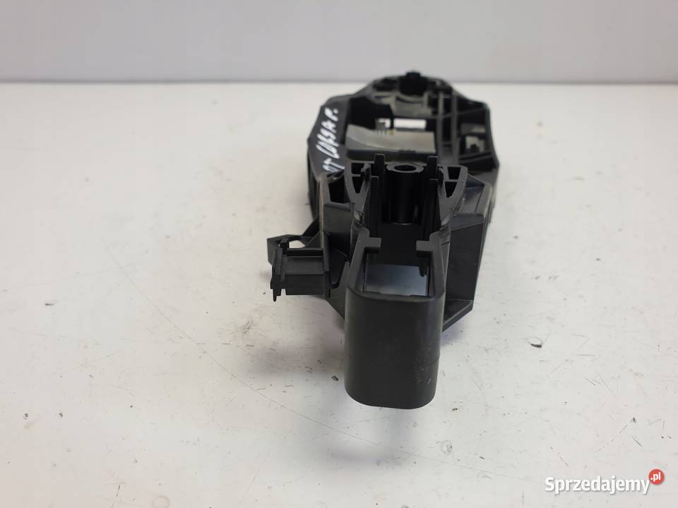 Opel Corsa F STELAŻ MOCOWANIE KLAMKI prawy tył Rudka