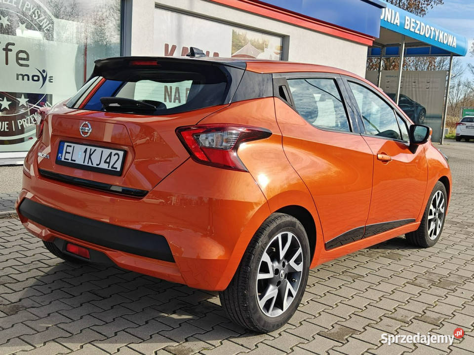 Nissan Micra K14 2017 pomarańczowy Karczew
