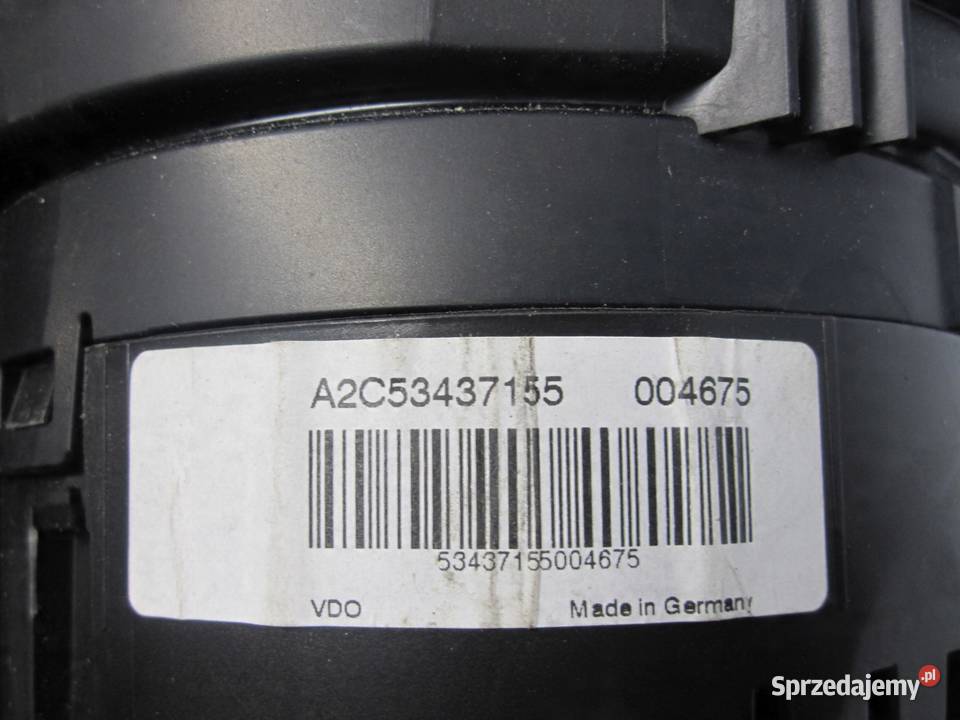 VW CADDY III LIFT 09r licznik zegary 2K0920965E