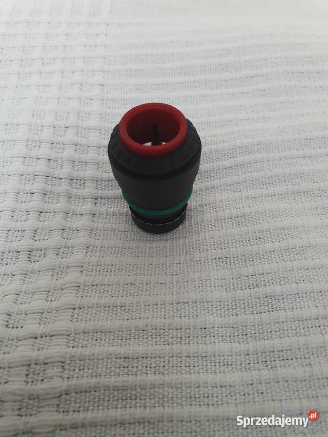 GNIAZDO ADAPTER PRZEWODU PODCIŚNIENIA NA osobowe Poznań