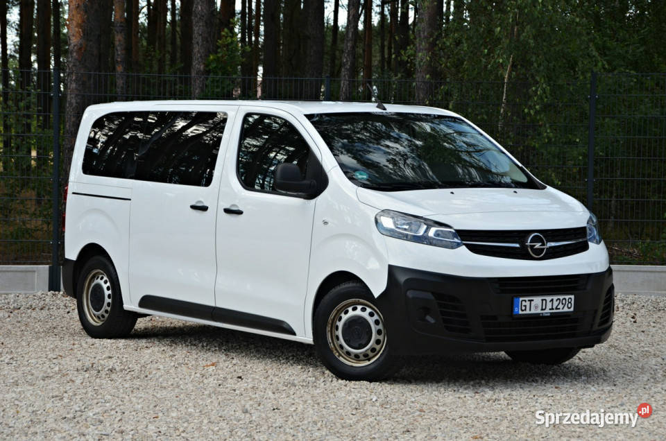 Opel Vivaro 120 8 Osób Serwis Super Stan Ostrów Mazowiecka