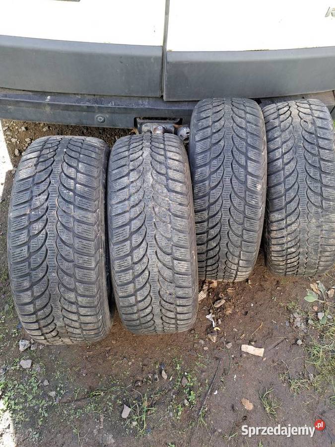 Opony zimowe Bridgestone 2255517 Ścinawka Średnia