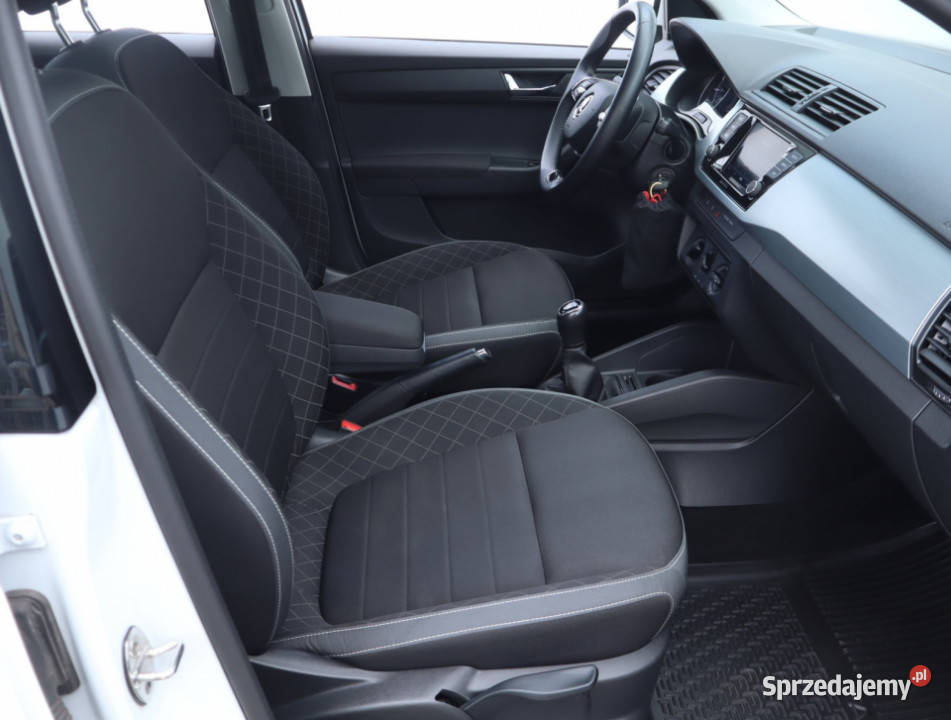 Skoda Fabia 10 TSI system Start-Stop łódzkie Łódź