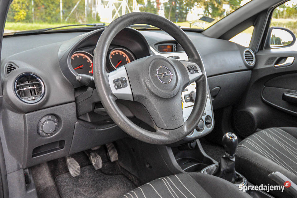 Opel Corsa 2009 r 110 Corsa Wrocław