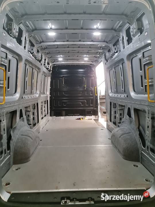 Zabudowa hauser crafter man tge podłoga ściany Mosina