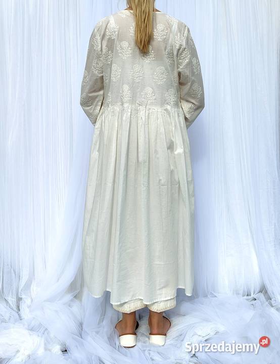 Biała orientalna sukienka XL 42 bawełna haft zachodniopomorskie