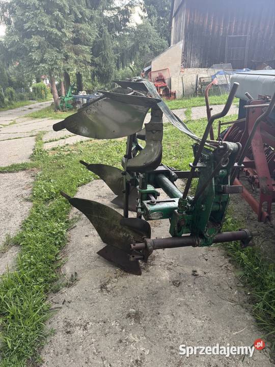 Plug obrotowy dwuskibowy nieuszkodzony Pługi Bochnia