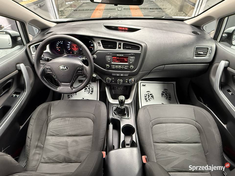Kia Ceed oszczędny 16CRDI 4L100 Salon GWARANCJA 242941km Poznań