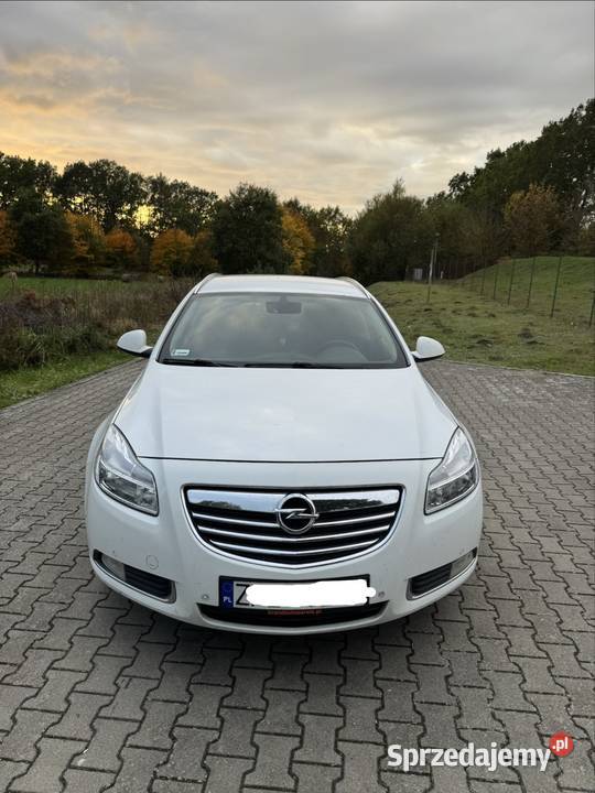 Opel insygnia 20 diesel kombi Rok produkcji 2009 Białogard