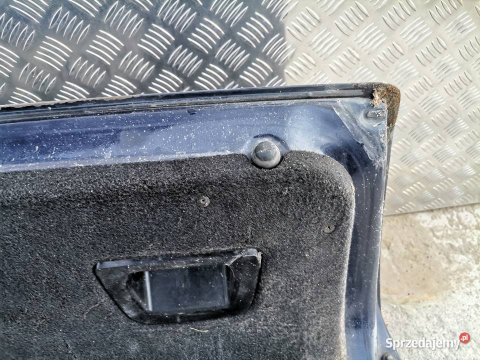 Klapa Tył Bagażnika Volkswagen Passat B5 Sedan osobowe Części samochodowe Wisznice sprzedam