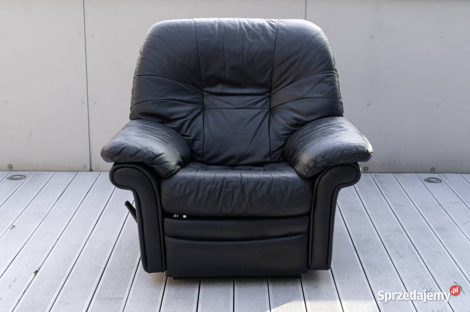 Luksusowy czarny fotel rozkładany recliner