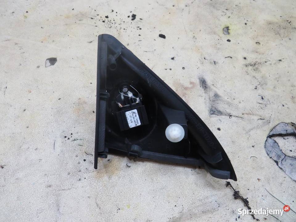 OSŁONA TRÓJKĄT GŁOŚNIKA PRAWY AURIS II lubelskie