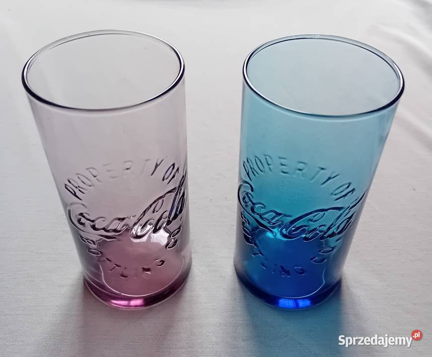 Dwie kolekcjonerskie szklanki Coca Cola Property