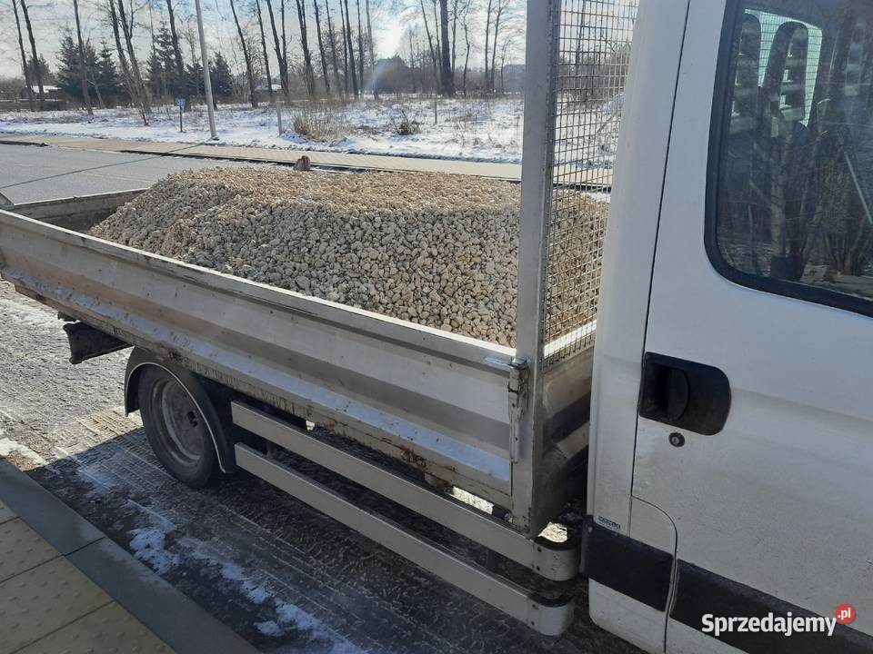Piach żwir ziemia ogrodowa z dowozem Ostrowiec Świętokrzyski
