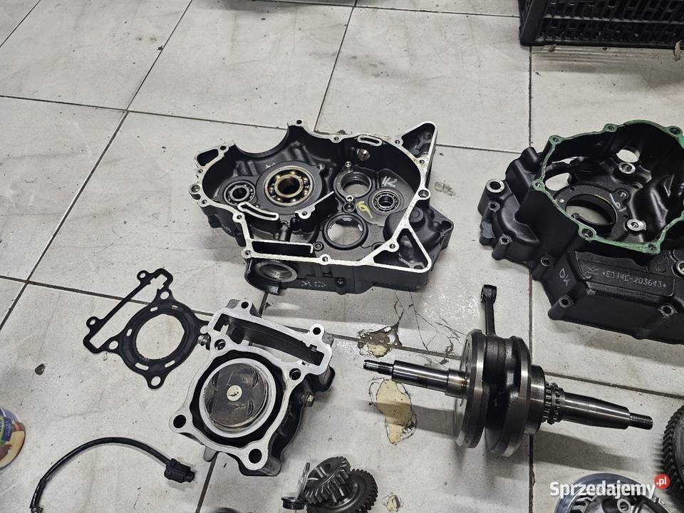 YZFR 125 silnik części MT 125 WR 125 głowica wał Jelenia Góra