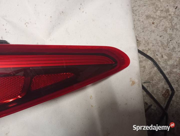 Lampa tył prawa Kia Sportage lV 1518 r Rok produkcji 2016 Trzyciąż