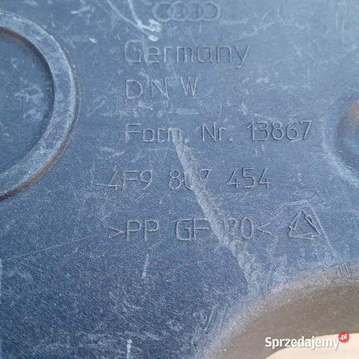Audi A6 C6 Ślizg zderzaka lewy tył 4F9807454 Dębica