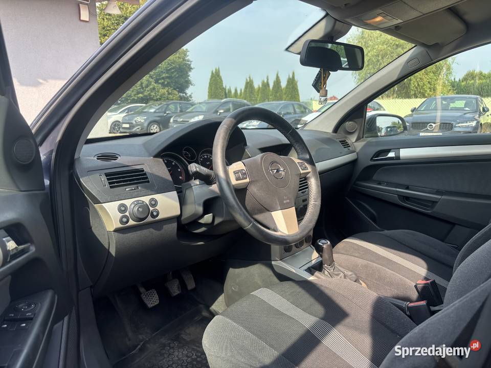 Opel Astra Astra Paniówki