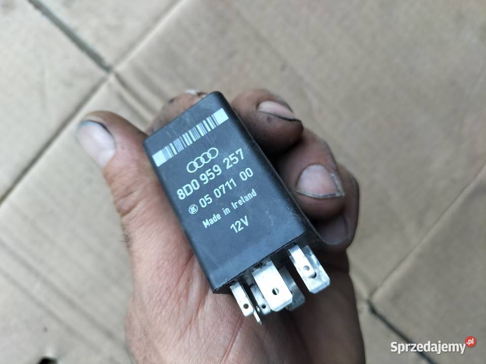 PRZEKAŹNIK AUDI VW 365 8D0959257 osobowe Kamień-Kolonia
