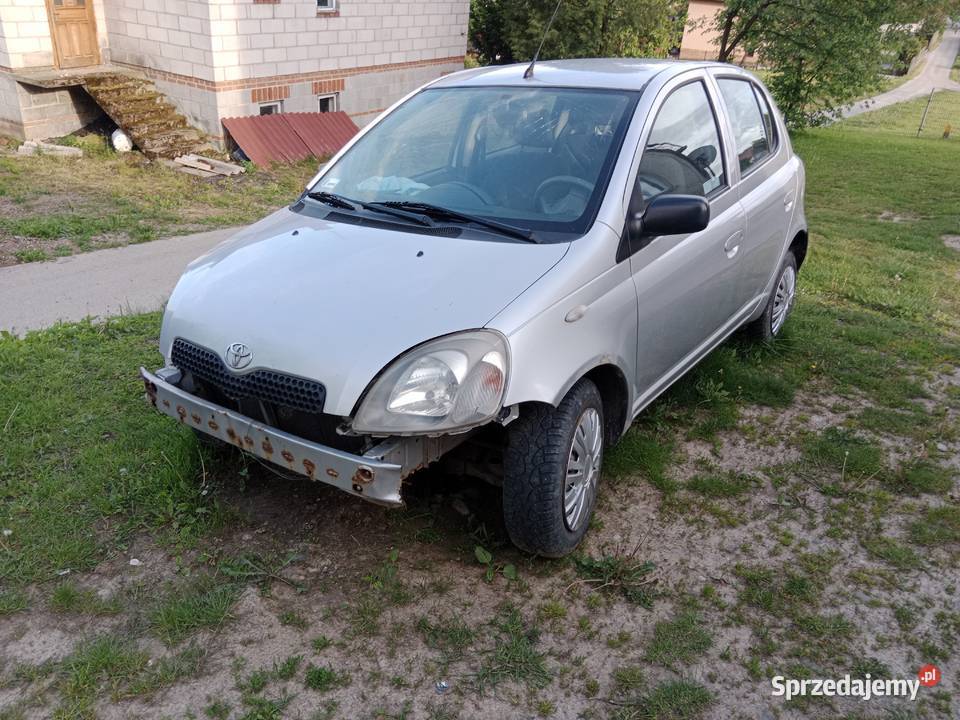 TOYOTA YARIS Nozdrzec