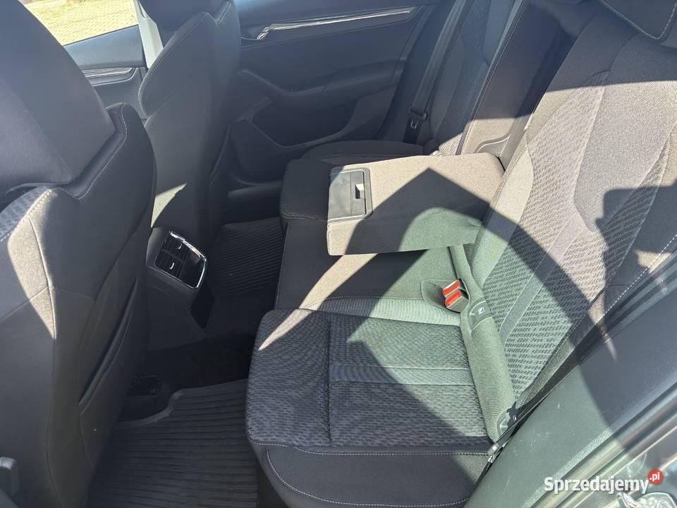 Skoda Octavia 15 TSI 2022 Liftback Salon 57 000 śląskie