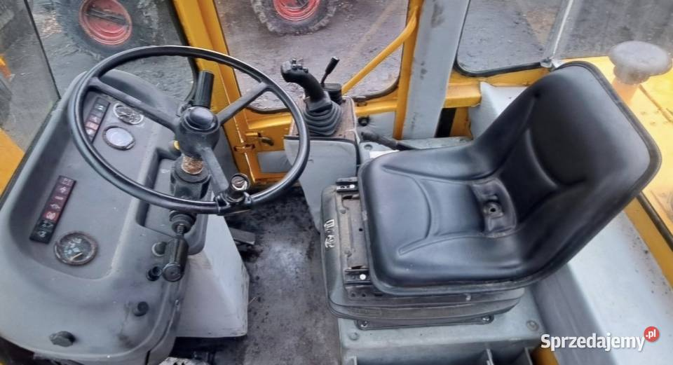 Ladowarka volvo 2002 deutz transport Mielec