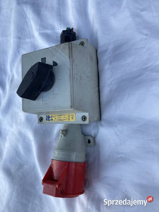 GNIAZDO STAŁE Z PRZEŁĄCZNIKIEM 4P rozłącznik Warszawa