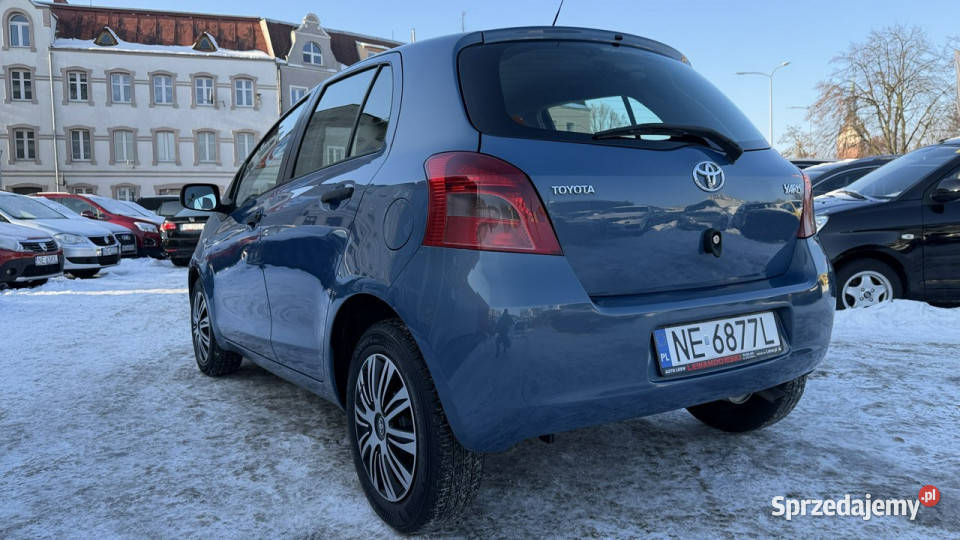 Toyota Yaris 13 Benzyna Zarejestrowany 1298cm3 Elbląg sprzedam