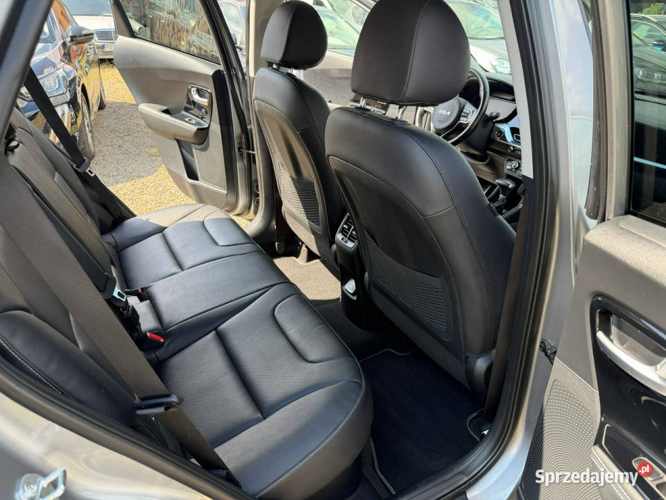Kia Niro hybryda Plugin Hybrid navi kamery 40 Niro Zbąszyń sprzedam