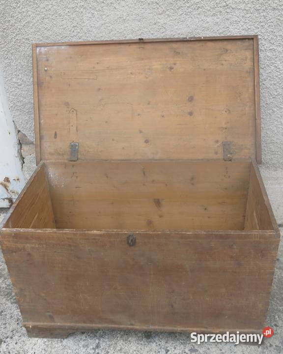 Drewniany kufer zapewne stuletni albo i więcej małopolskie Kraków