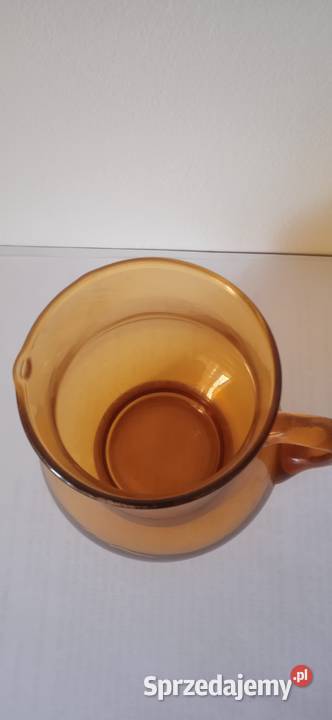 Szklany kolorowy mały dzbanuszek z okresu PRL Świdnica sprzedam