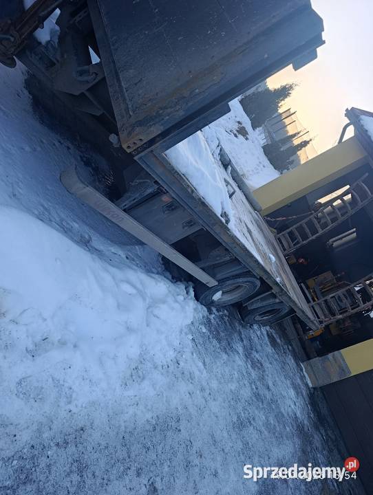 Przyczepa niskopodwoziowa wielton Wojnarowa