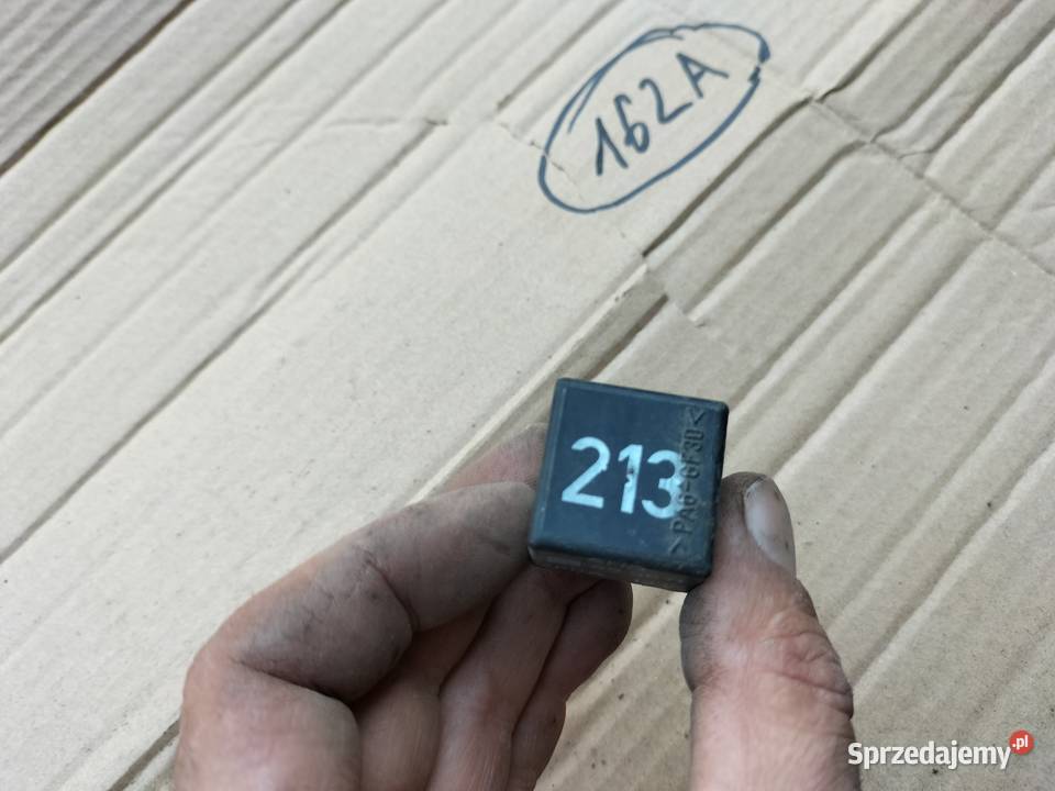 PRZEKAŹNIK VW 213 443951253J Kamień-Kolonia