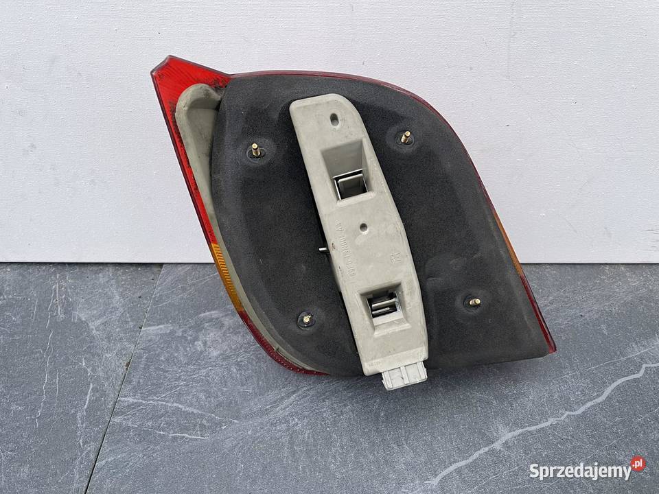FORD FIESTA MK3 PRAWA LAMPA TYŁ Ostroróg