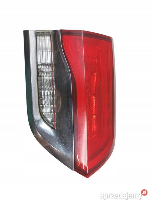 LAMPA TYŁ W KLAPĘ LEWA LIFT Jeep Grand Cherokee