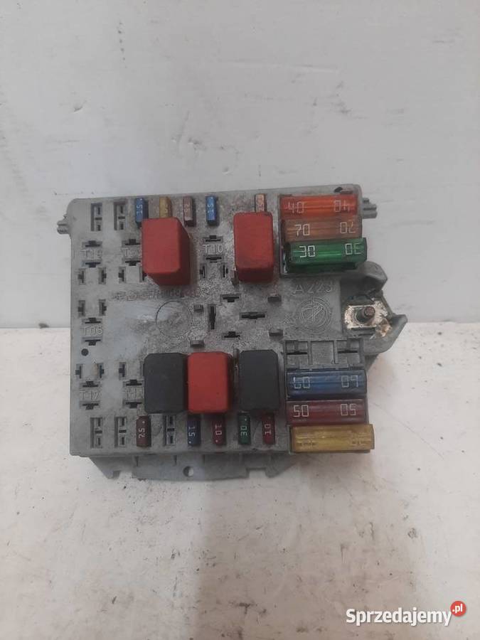 Fiat Punto II 2 skrzynka bezpieczników 46778442 Ksawerów