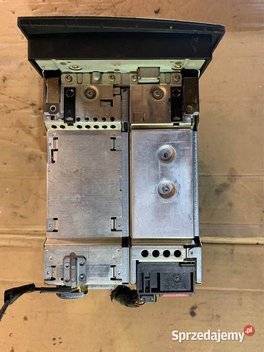 Radio fabryczne audi a6 c5 4B0 035 192 Wyposażenie wnętrza