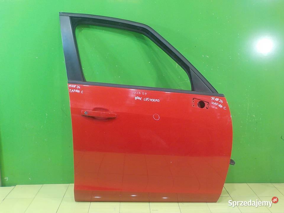 OPEL ZAFIRA C 20 CDTI AUT 13r 5D drzwi prawe