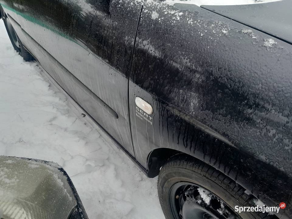 Seat Ibiza 14 benzyna 75 05r z de climatronic czarny Szamotuły