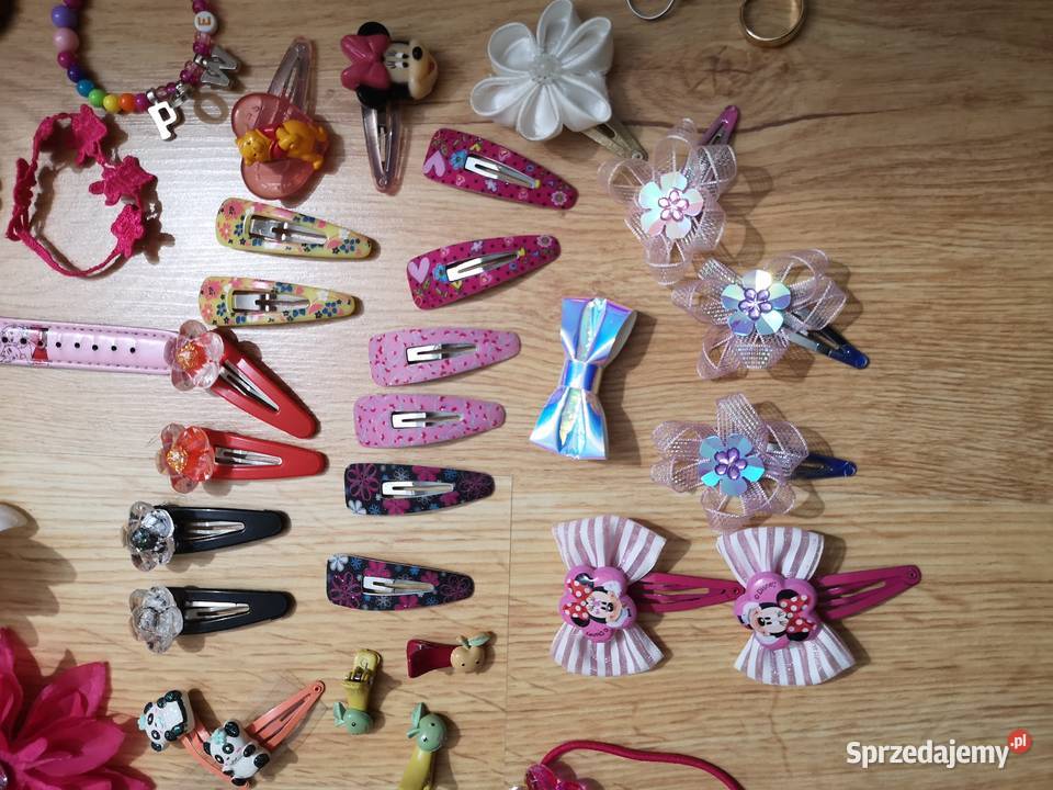Zestaw biżuterii akcesoriów do włosów małopolskie Tuchów sprzedam