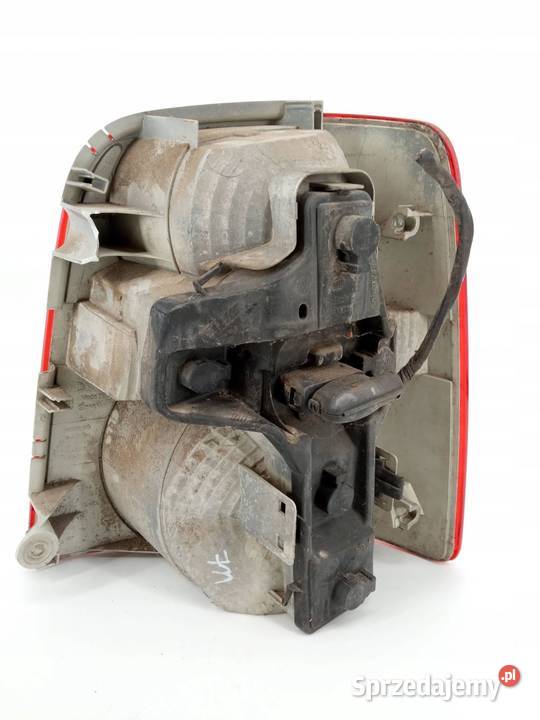 LAMPA TYŁ LEWA EUROPA VW Volkswagen Touran I