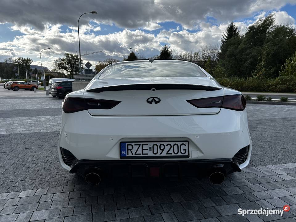 Infiniti Q60S Red Sport 405 4x4 Samochody osobowe podkarpackie Rzeszów