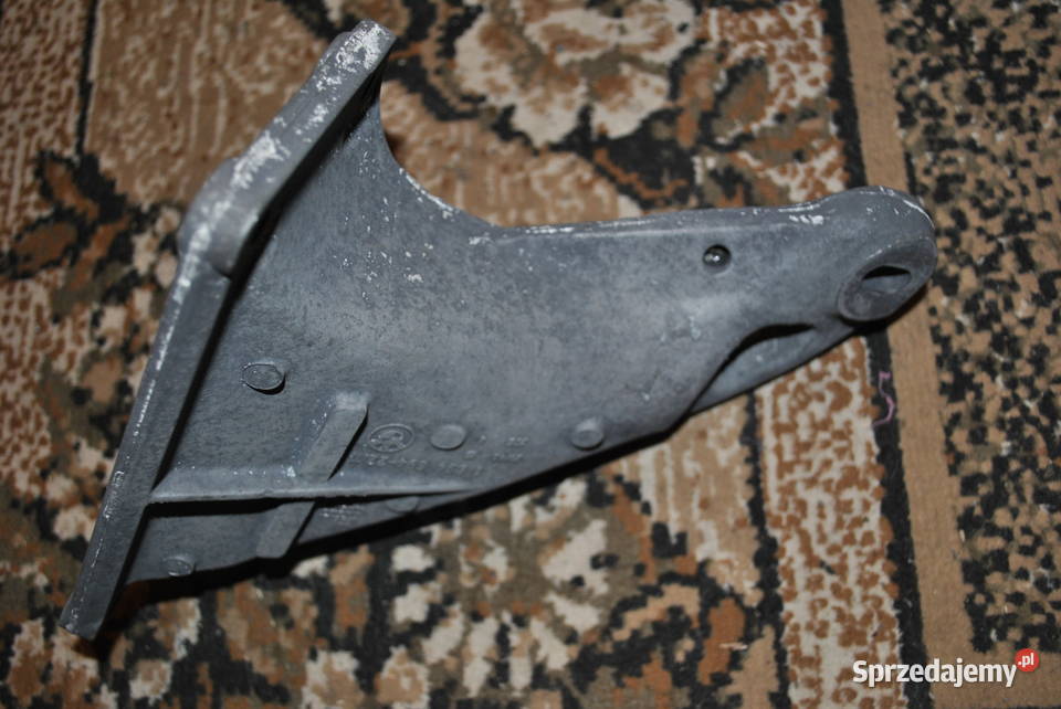 Łapa silnika prawa strona BMW E46 320i Ci 323i Poręba sprzedam