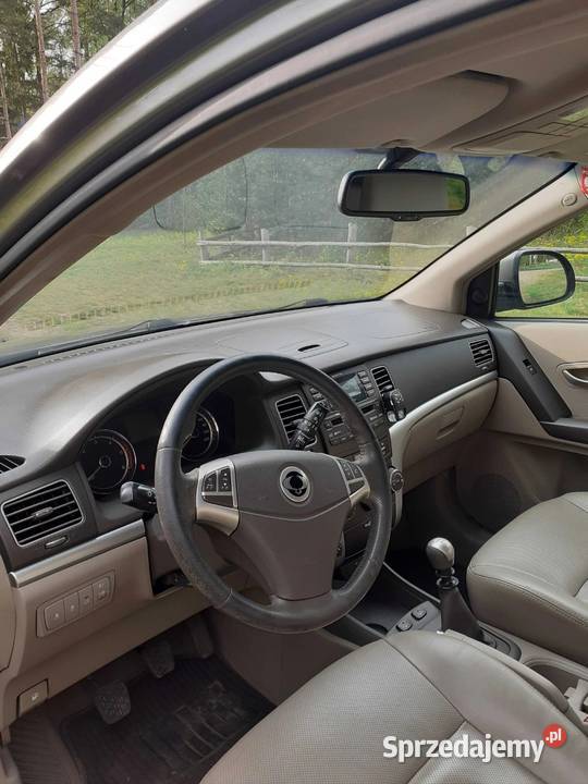 Ssangyong korando 4x4 20 exdi 175 2012 r diesel Murowana Goślina